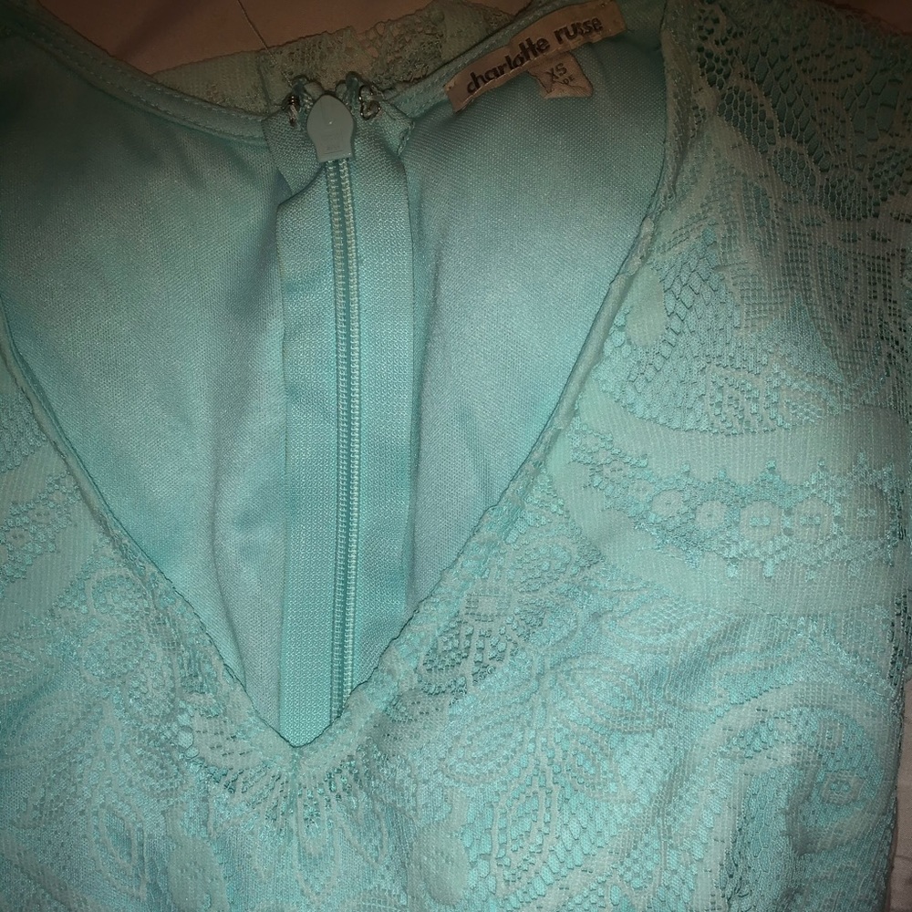 Lace Romper - Picture 4 of 4